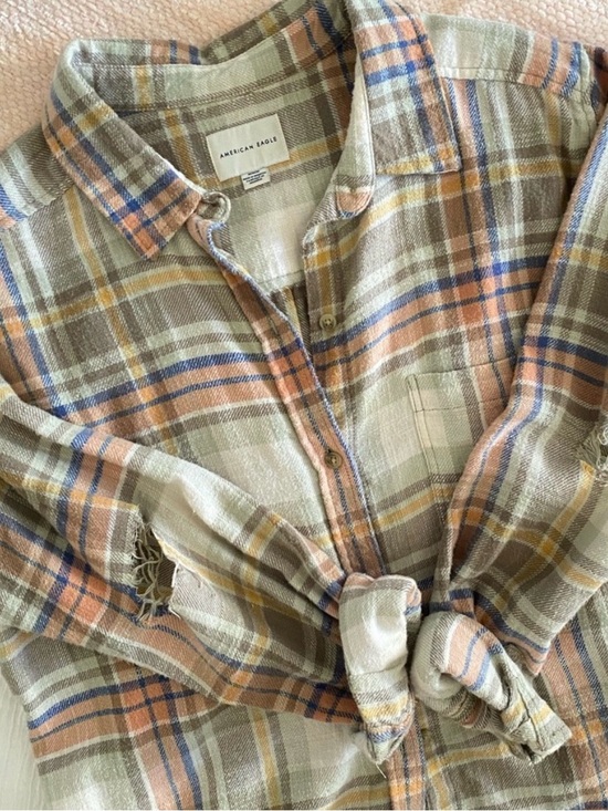 American Eagle Outfitters Tops - American Eagle Outfitters Pastel Plaid Flannel Button-Up Shirt Size Small